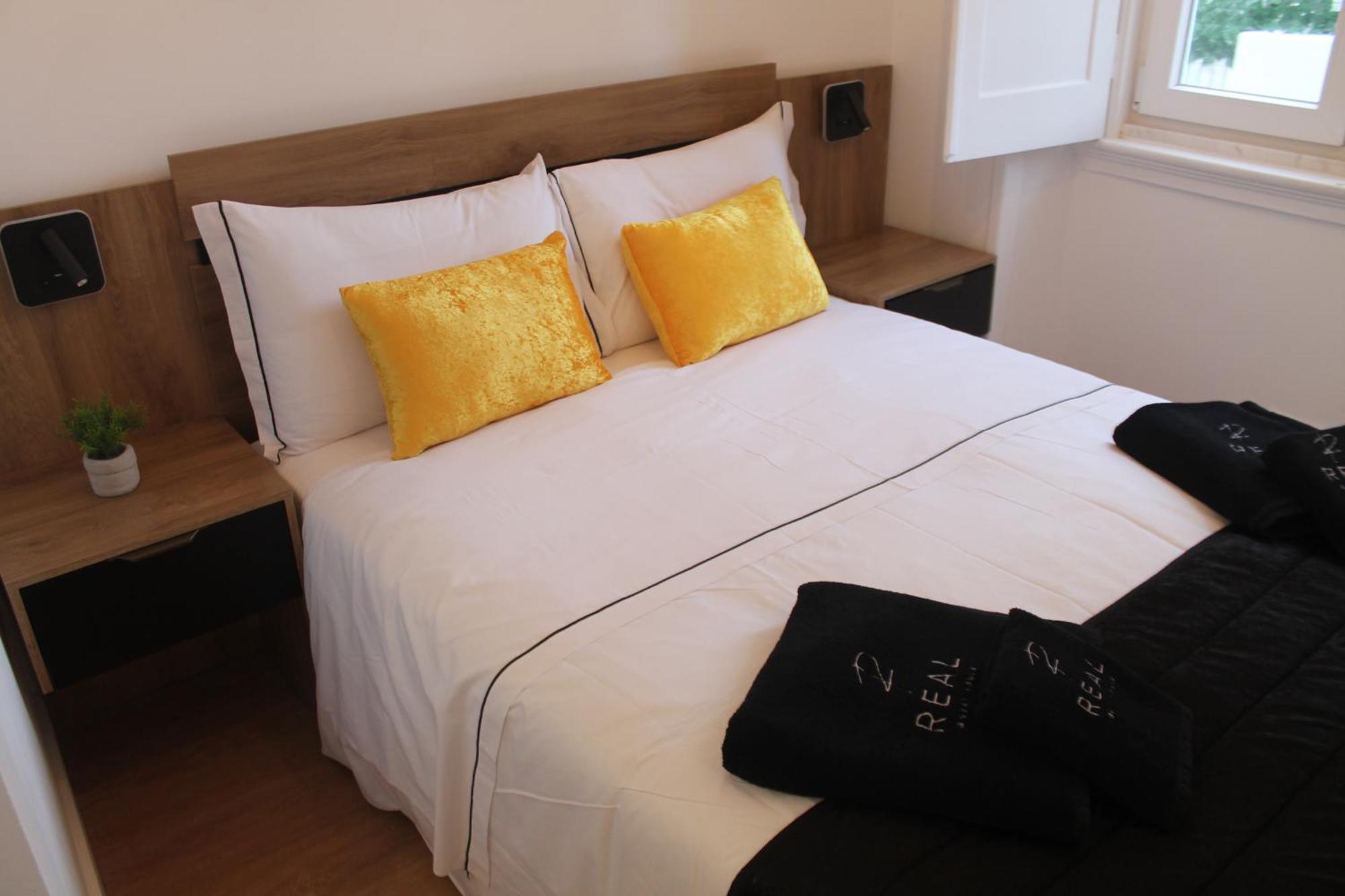 Real Guest House Costa de Caparica Luaran gambar