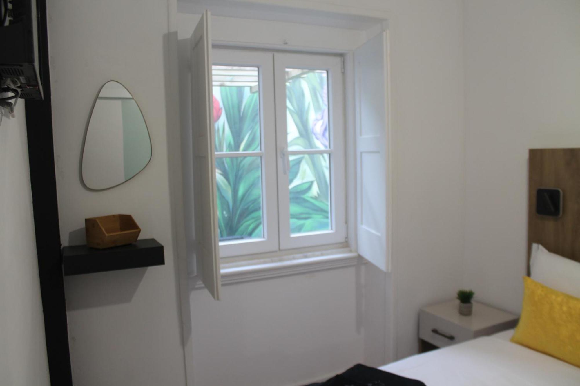 Real Guest House Costa de Caparica Luaran gambar