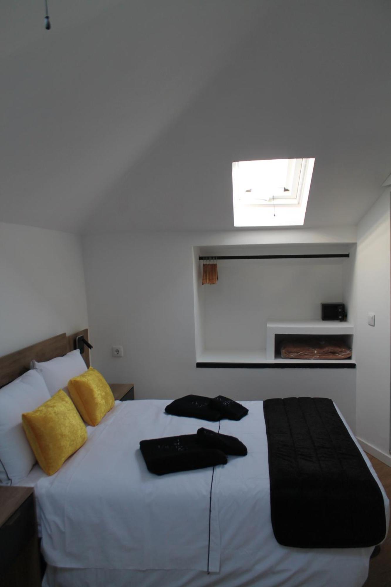 Real Guest House Costa de Caparica Luaran gambar